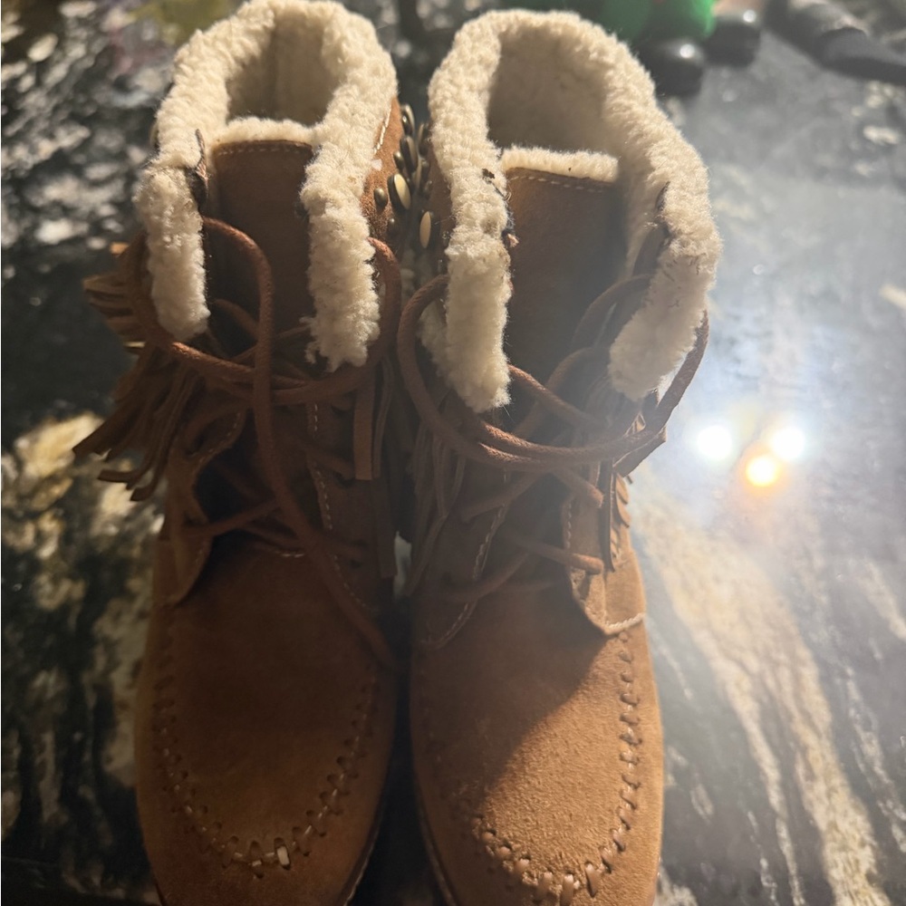 Adorable Y2K Sam Edelman Brown Ankle Boots with Cream Lining
